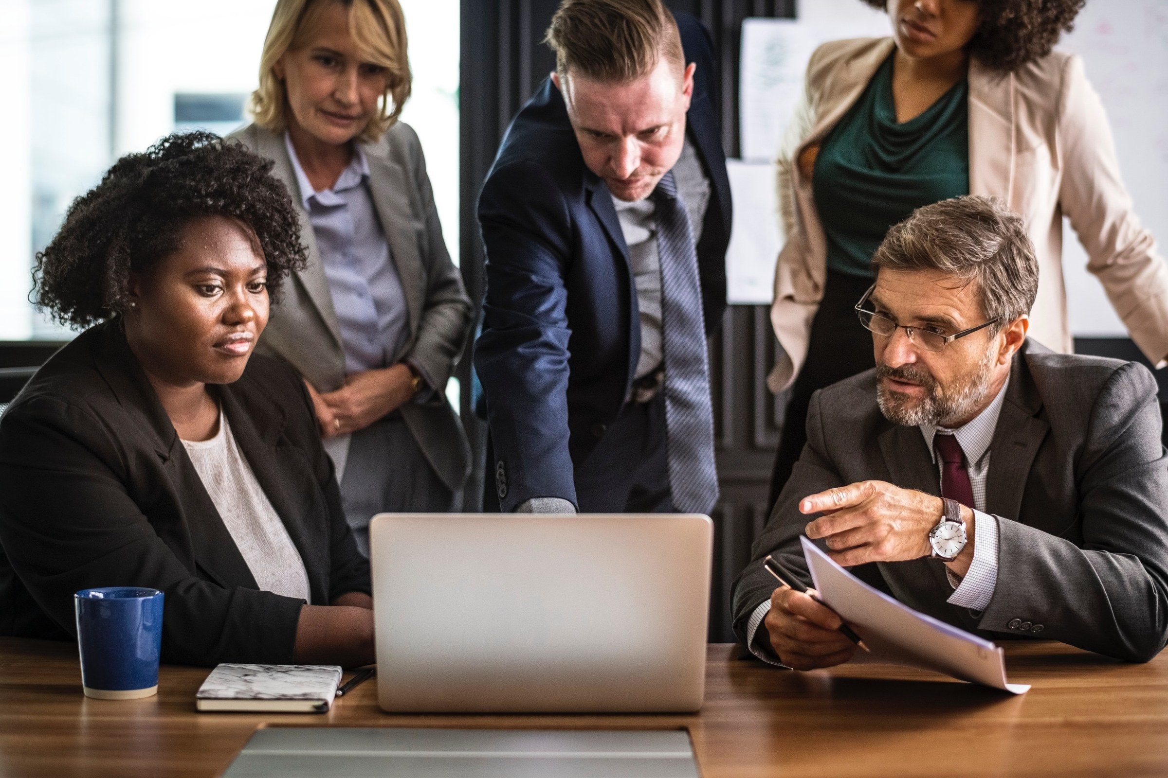 Devenir manager : le guide pour passer d’expert à responsable d’équipe